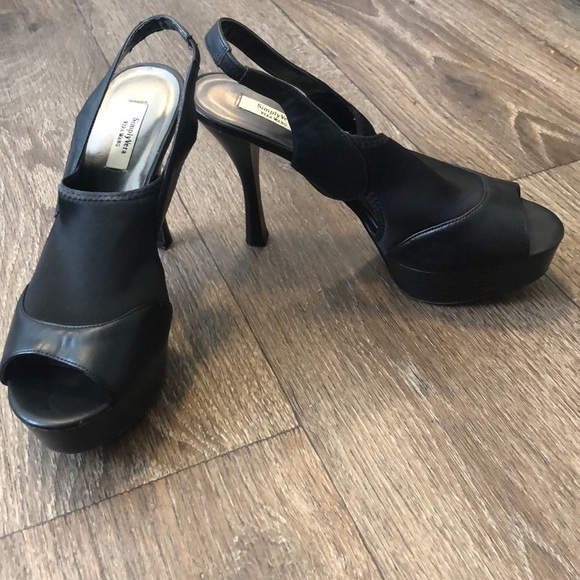 Simply Vera Vera Wang | Shoes | Simply Vera Vera Wang Black Platform Heels  | Poshmark